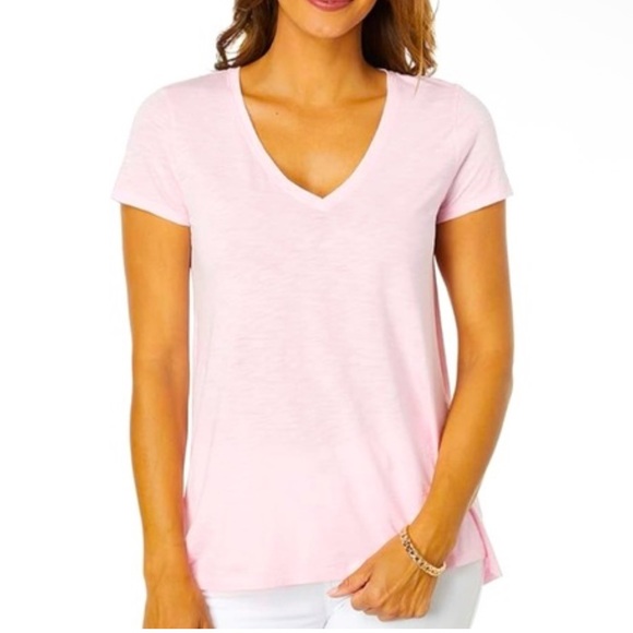 Lilly Pulitzer Tops - Lilly Pulitzer Etta T-Shirt V-Neck Tee Women’s XXS Pale Pink